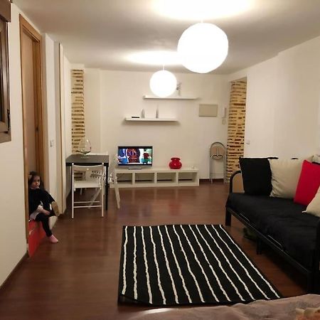 Apartamento Coqueto En Pleno Casco Antiguo Appartamento Toledo Esterno foto