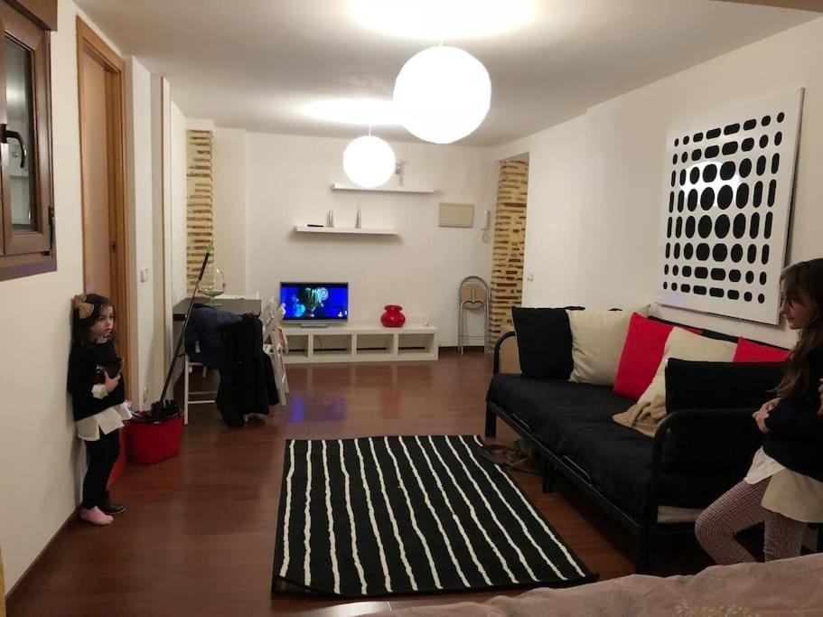 Apartamento Coqueto En Pleno Casco Antiguo Appartamento Toledo Esterno foto